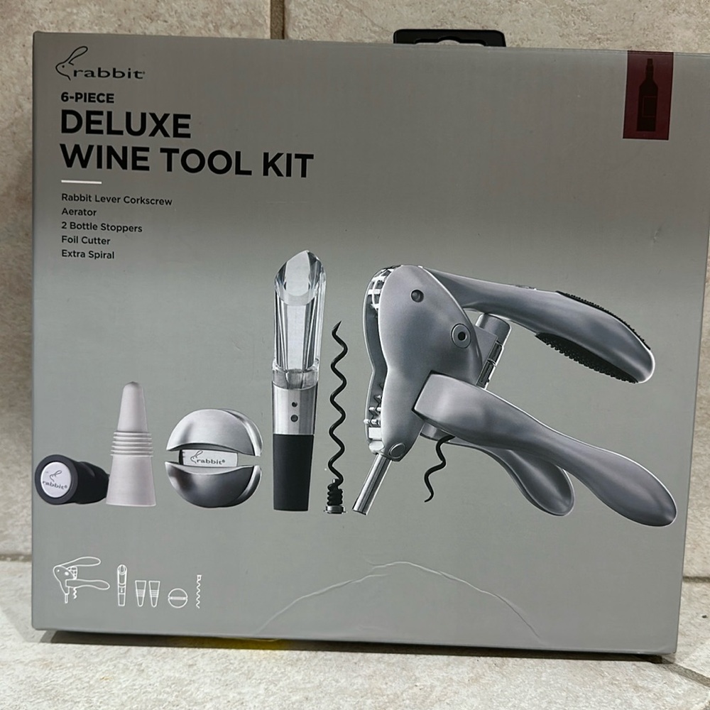 RABBIT 6 PIECE DELUXE WINE TOOL KIT NWT
